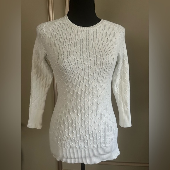GAP Women’s White Cable Knit Crewneck Sweater Size Small - Picture 2 of 5
